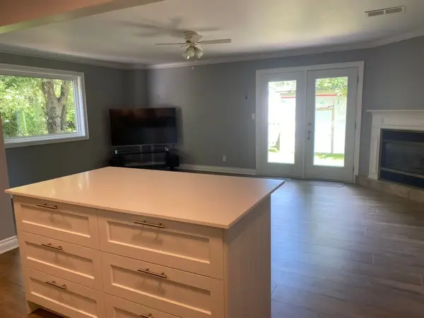 7B Clarendon AVE, St. Catharines, ON L2P 1G1