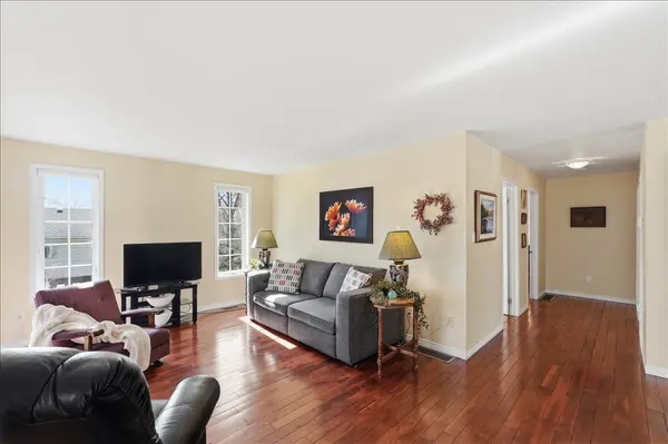 52 Horace AVE, Centre Hastings, ON K0K 2K0