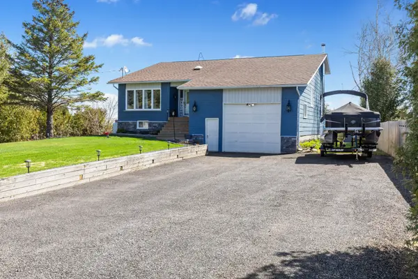 190 O'reilly LN, Kawartha Lakes, ON K0M 2C0