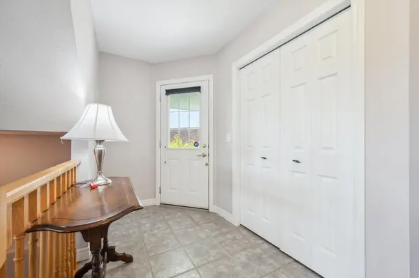 105 Riverwalk PL, Guelph/eramosa, ON N0B 2K0