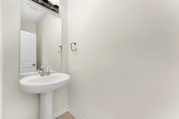 3221 DOMINION RD, Fort Erie, ON L0S 1N0