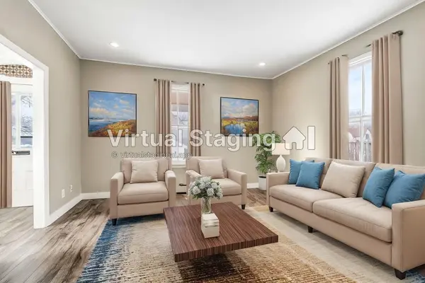 152 Charles ST E, Ingersoll, ON N5C 1K2