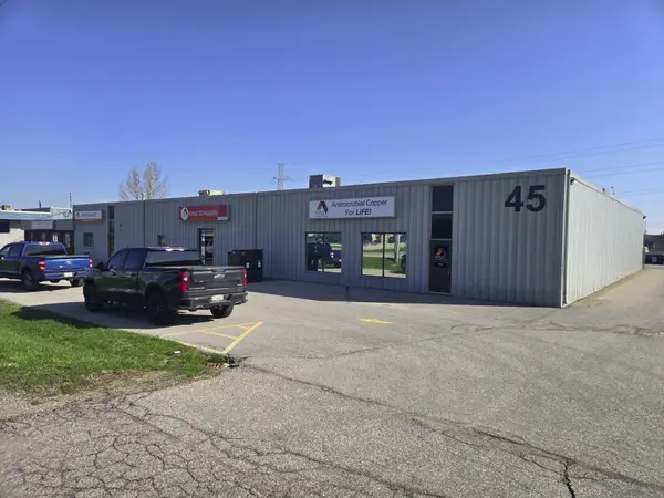 45 Lewis RD, Guelph, ON N1H 1E9