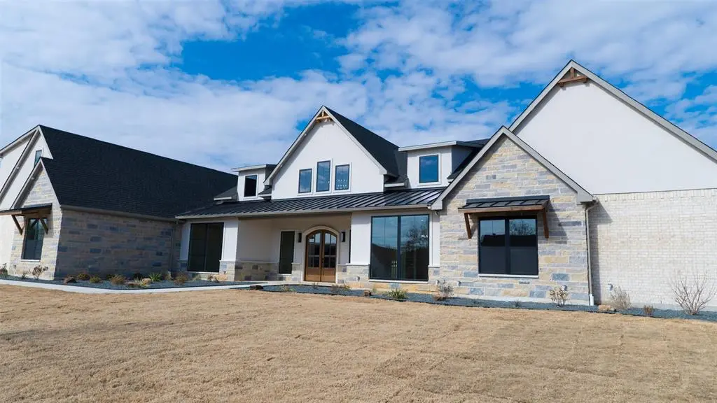 6300 Big Elk Drive, Mansfield, TX 76140