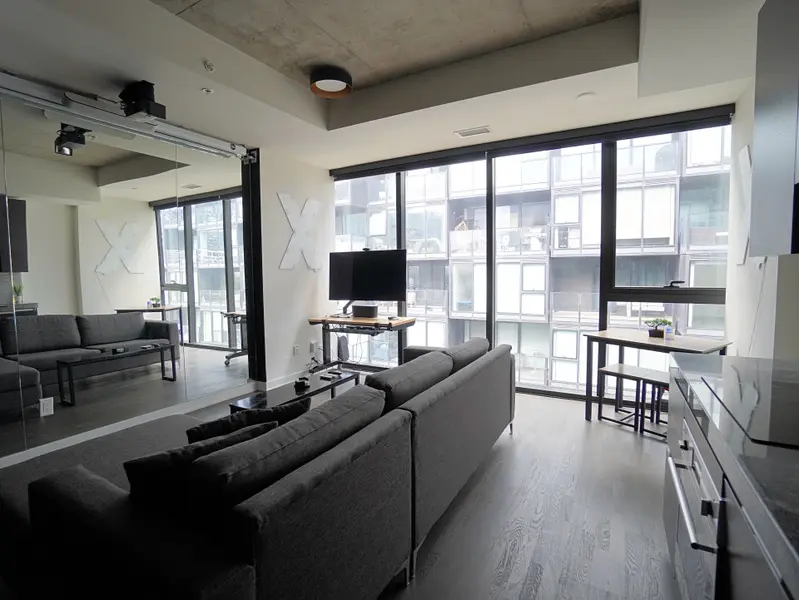 38 Stewart ST #1006, Toronto C01, ON M5V 0H1