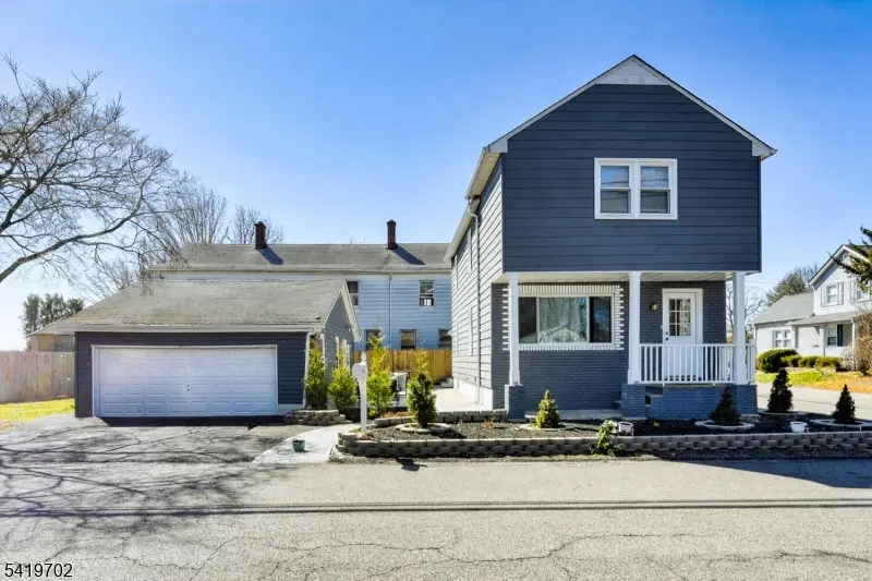 304 Oak St, Boonton Town, NJ 07005