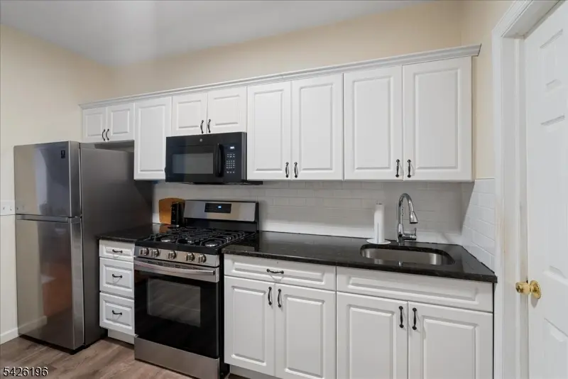 76 Mount Prospect Ave, Newark City, NJ 07104