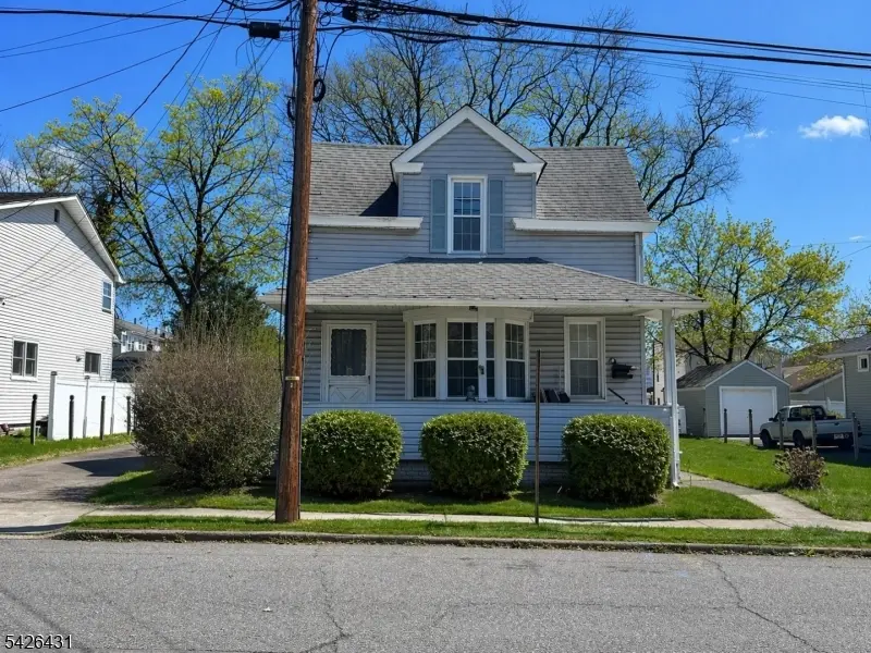 163 Passaic Ave #1, Hawthorne Boro, NJ 07506