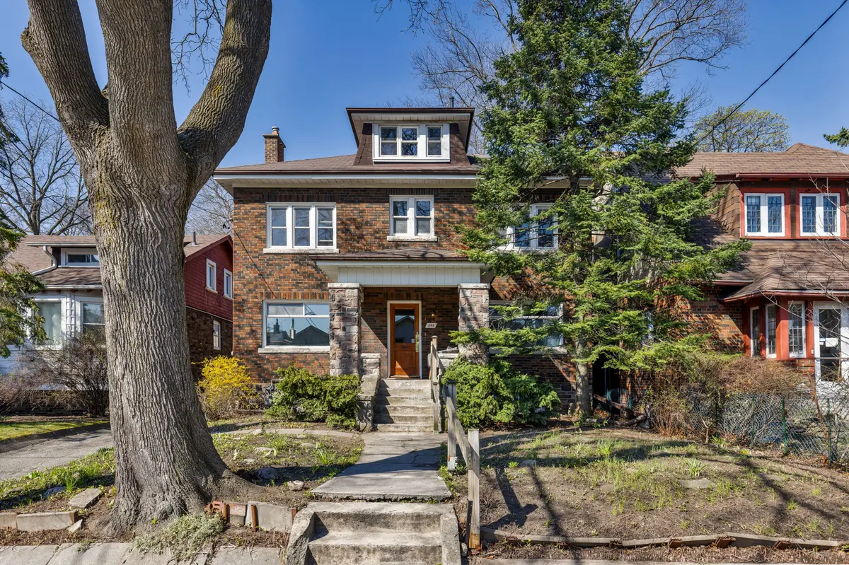 348 Runnymede RD, Toronto W02, ON M6S 2Y6