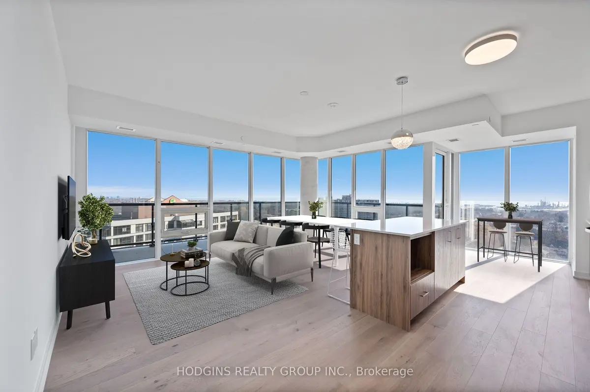 1035 Southdown RD #LPH 1802, Mississauga, ON L5J 0A2