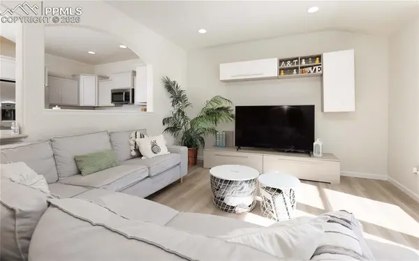 4031 Samaritan LOOP, Colorado Springs, CO 80916