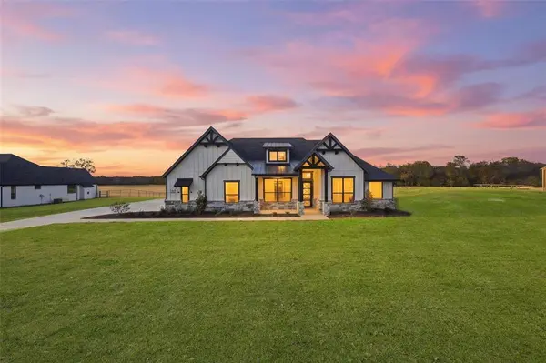 189 Rio Rancho Drive, Decatur, TX 76234