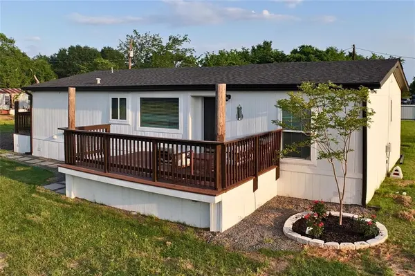 11110 County Road 4020, Kemp, TX 75143