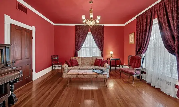 515 Hackberry Street, Clifton, TX 76634