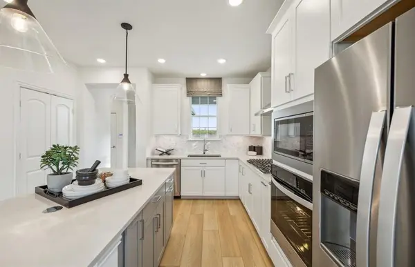 405 Snowbird Way, Mckinney, TX 75071