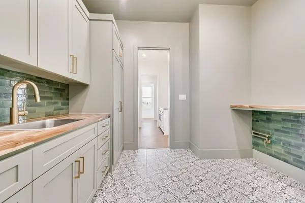 4736 Christie Avenue, Caddo Mills, TX 75135