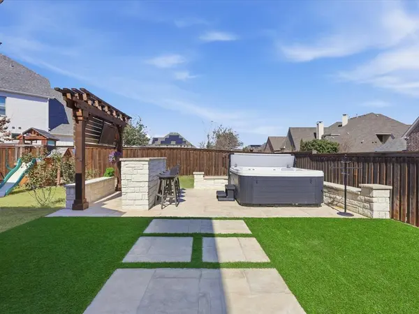 7284 Banded Mustang Drive, Frisco, TX 75036