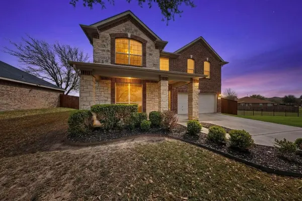 105 Canyon Court, Waxahachie, TX 75167