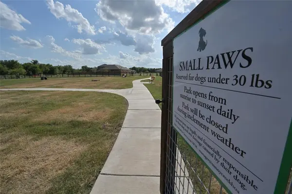 4101 WOODHILL BEND Drive, Fort Worth, TX 76036