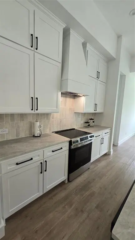 1106 East Sixth Street, Springtown, TX 76082