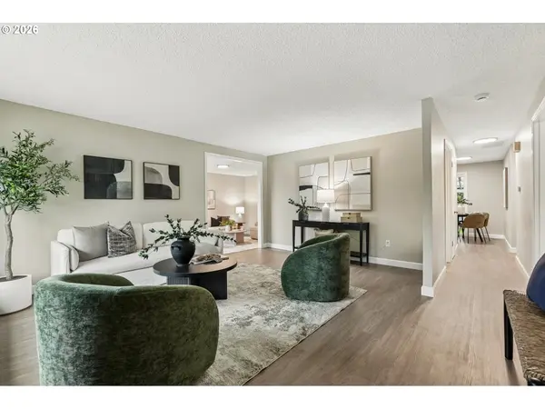 915 SE 205TH DR, Gresham, OR 97030