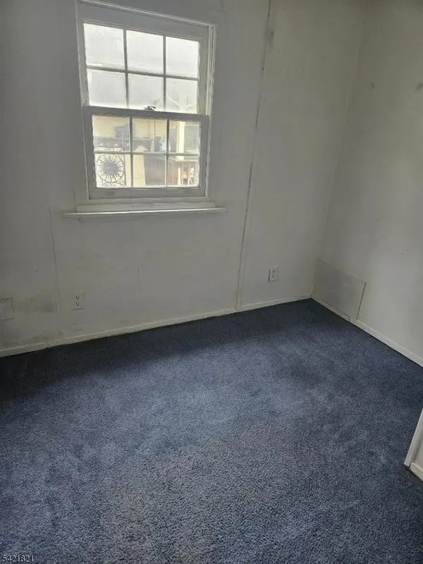 113 Hamburg Tpke #2, Butler Boro, NJ 07405