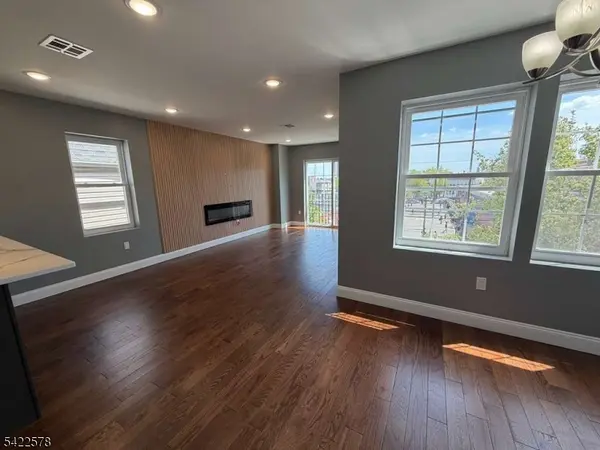 225 S 9Th St #2, Newark City, NJ 07103