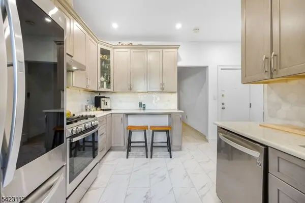 326 60Th St #4, West New York Town, NJ 07093