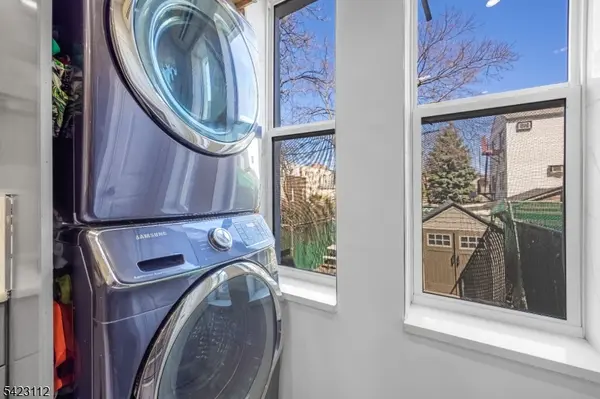 326 60Th St #4, West New York Town, NJ 07093