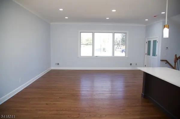 3 Cambridge Rd, East Hanover Twp., NJ 07936