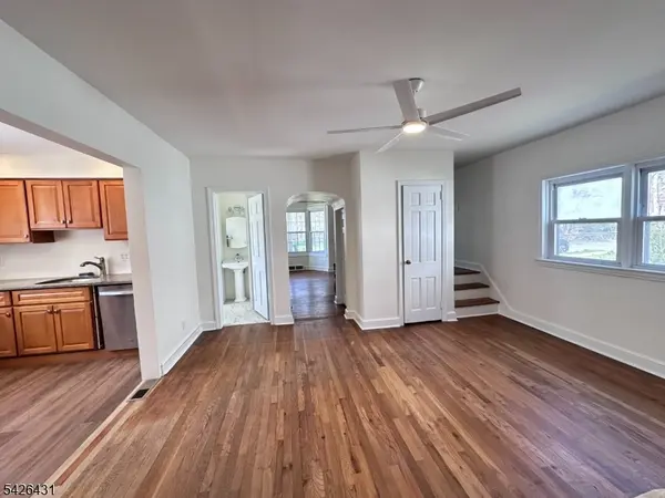 163 Passaic Ave #1, Hawthorne Boro, NJ 07506