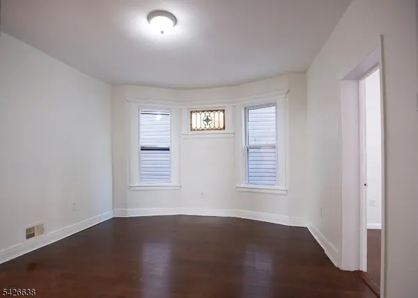 120 S 7Th St #1, Newark City, NJ 07107