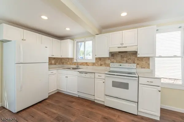 108 Lafayette St, Hackettstown Town, NJ 07840