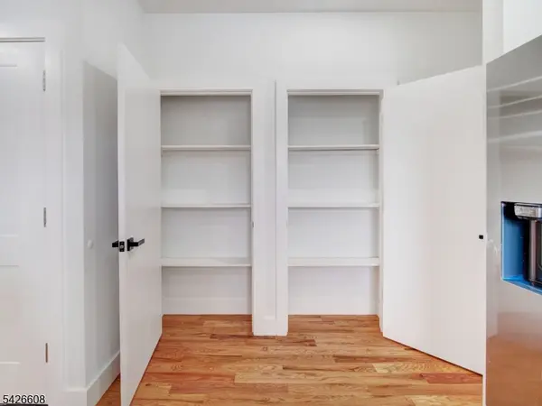 101 S 8Th St, Newark City, NJ 07107