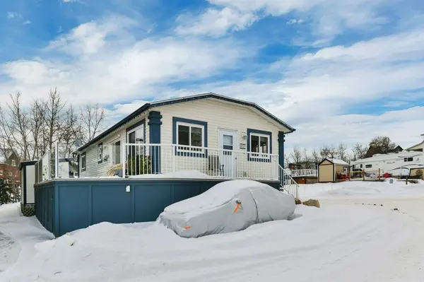 25054 Pine Lake RD S #4079, Rural Red Deer County, AB T0M 1R0