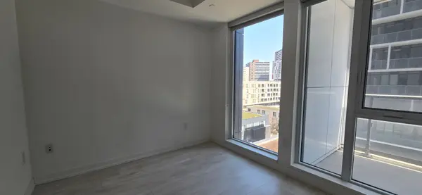 225 Sumach ST #712, Toronto C08, ON M5A 0P8