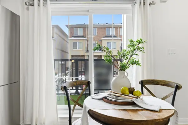 475 Beresford PATH #7, Oshawa, ON L1H 0B2