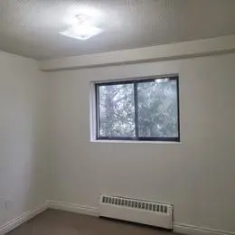 109 Gowan ST #201, Barrie, ON L4N 2P2