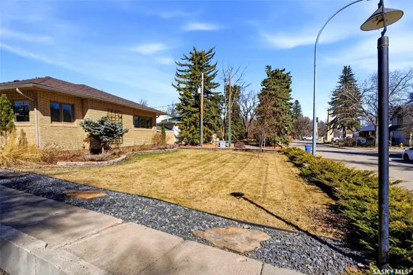 2640 19th AVENUE, Regina, SK S4T 1X1