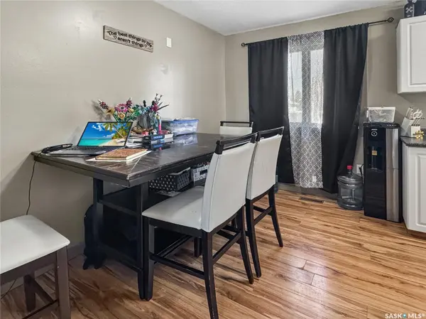 1442 111th STREET, North Battleford, SK S9A 2K6