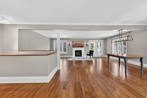 2-28 Reddington DR, Caledon, ON L7E 0E4