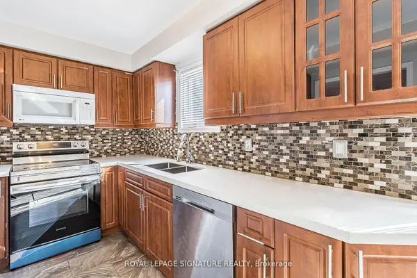 37 Richwood CRES, Brampton, ON L6X 4K8