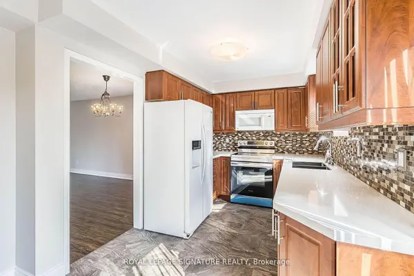 37 Richwood CRES, Brampton, ON L6X 4K8