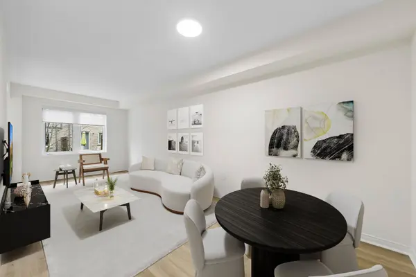 86 Joymar DR #100, Mississauga, ON L5M 7Z6