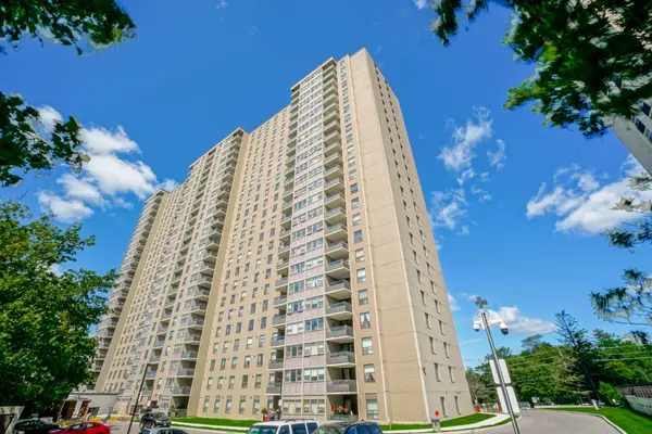 75 Emmett AVE #112, Toronto W04, ON M6M 5A7
