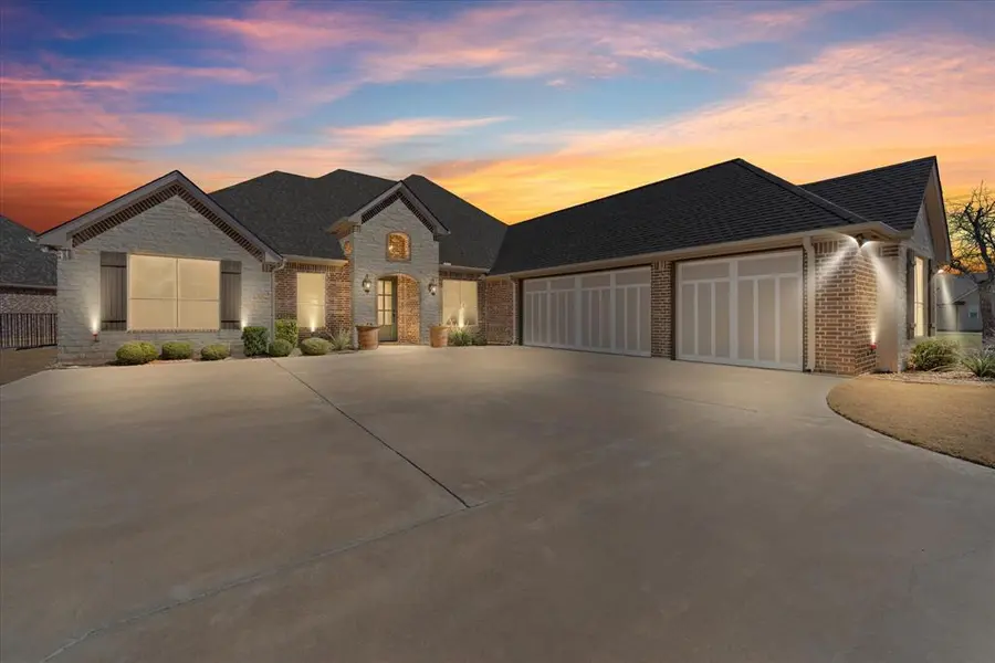 6301 Weatherby Road, Granbury, TX 76049