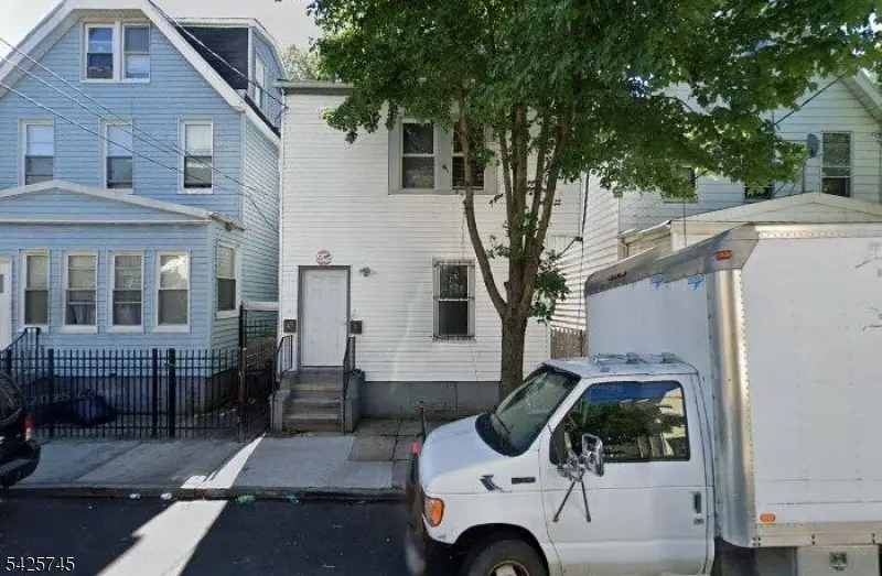 830 S 19Th St, Newark City, NJ 07108