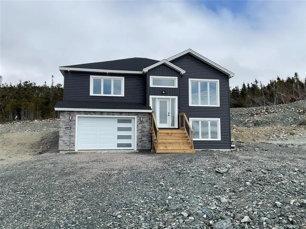 115 Sgt Donald Lucas Drive, Paradise, NL A1L 4L3