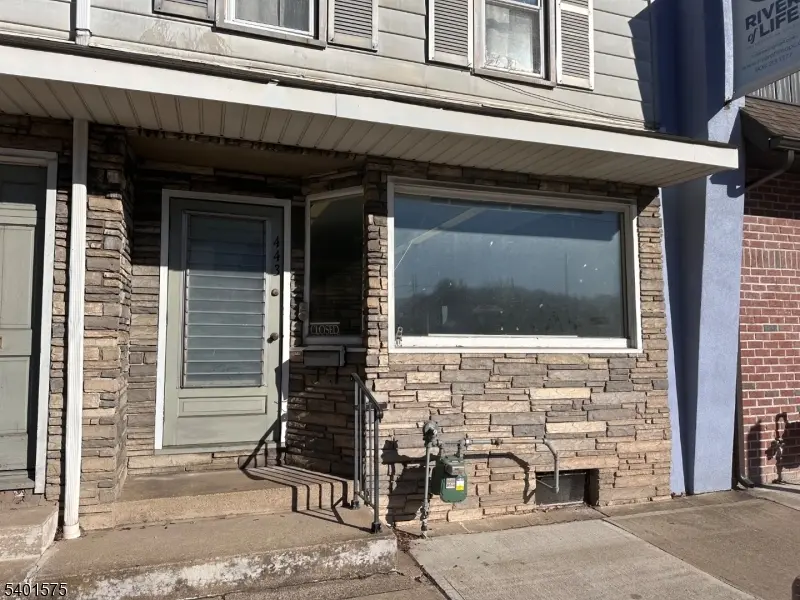 443 S Main St, Phillipsburg Town, NJ 08865