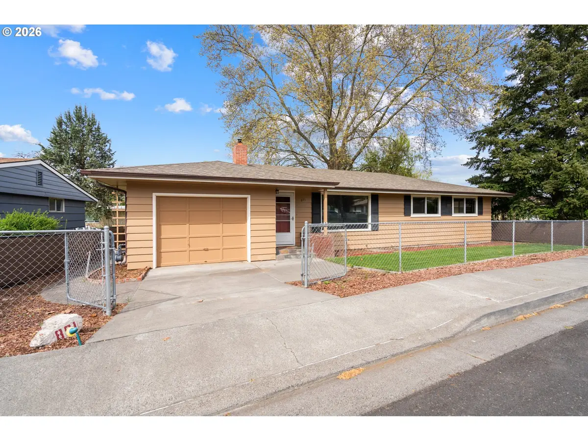 801 SW 37TH ST, Pendleton, OR 97801